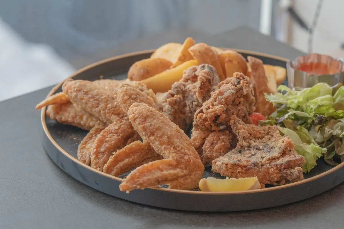 Karaage fried chicken